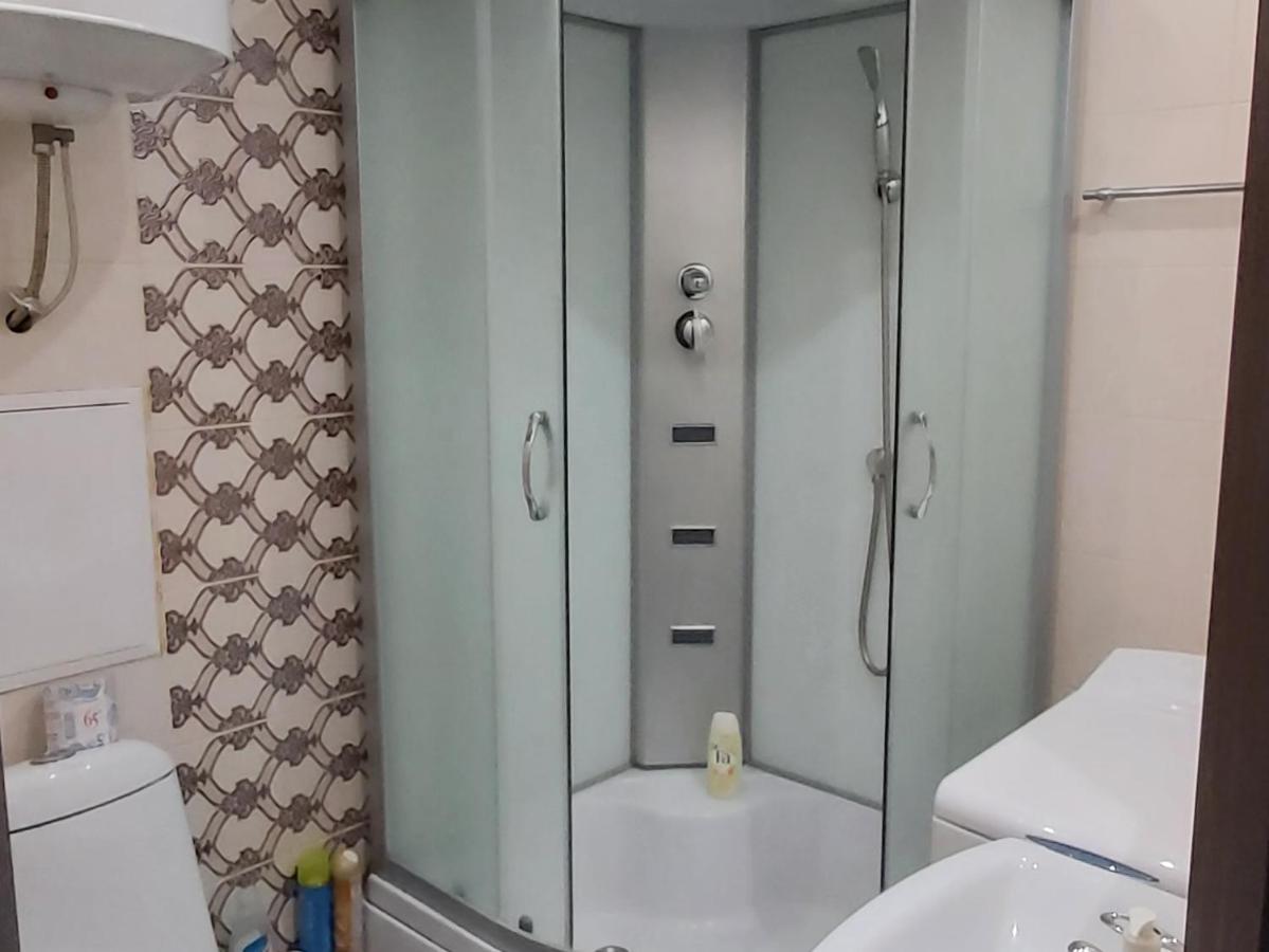 Gagarin Street Почасово, Посуточно. Apartment Krivoy Rog Bagian luar foto